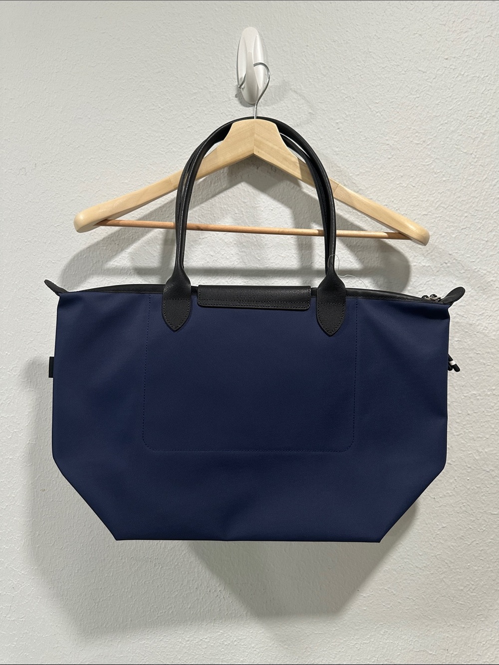 Longchamp Navy Tote Bag with Black Trim - Classic Everyday Carrier - Picture 8 of 8